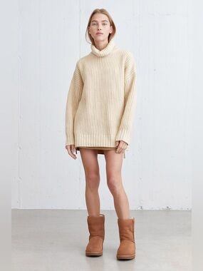 NWT - OAK + FORT - Chunky Turtleneck Sweater in Cream Oatmeal.